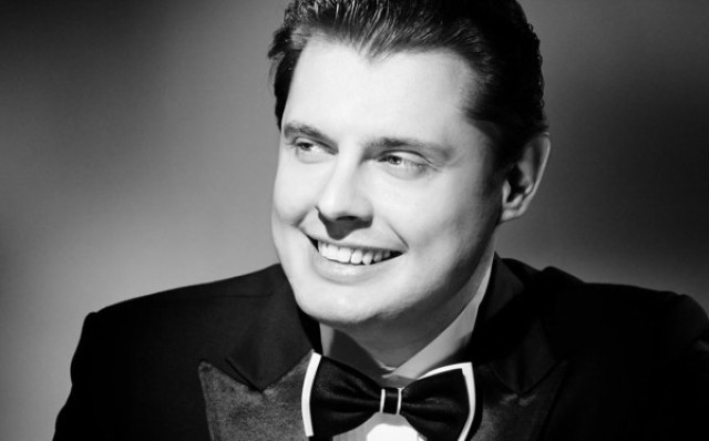 Евгений Понасенков
